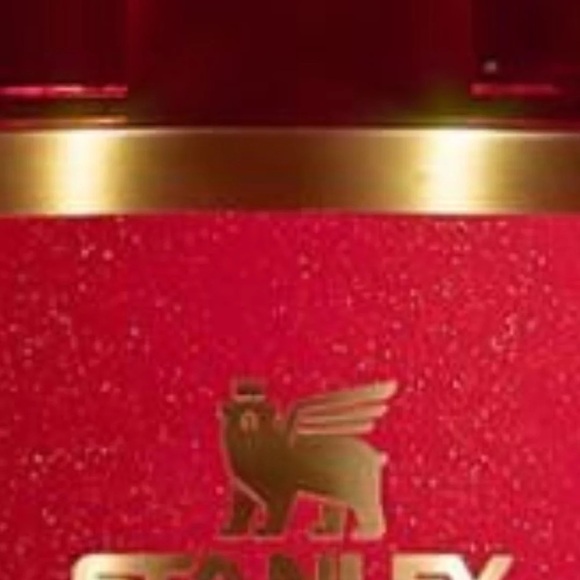 LIMITED EDITION: Scarlet Tinsel THE QUENCHER H2.0 FLOWSTATE™ TUMBLER | 40 OZ - Picture 1 of 7